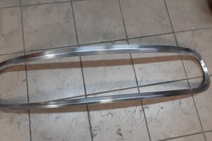 Maska Tatra 603 před chromem